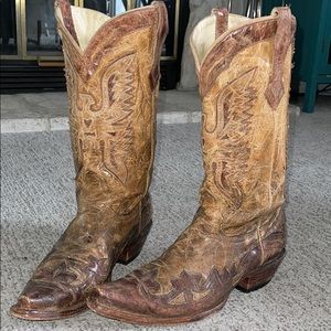 Corral cowboy boots